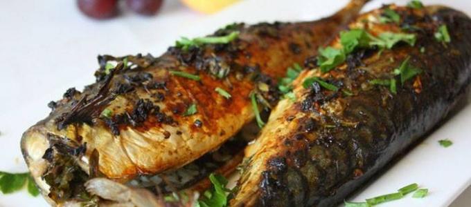 Five ways to bake mackerel in foil