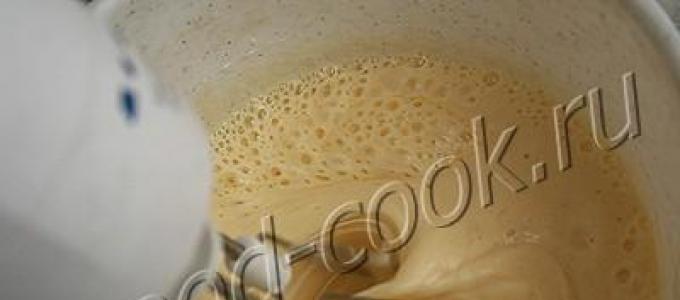 Honigbrötchen mit Kondensmilchcreme: Rezept mit Foto Rezept für die Zubereitung von Biskuitkuchen